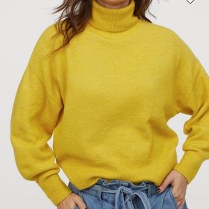 H&M 💫 relaxed yellow sweater